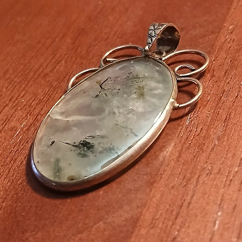 Oval Prehnite Moss Agate Pendant in Silver Plated Setting - Green - Picture 7 of 10
